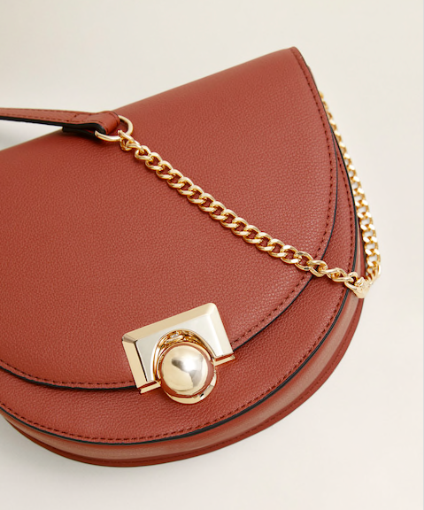 we can’t believe that this chain bag is under $30!