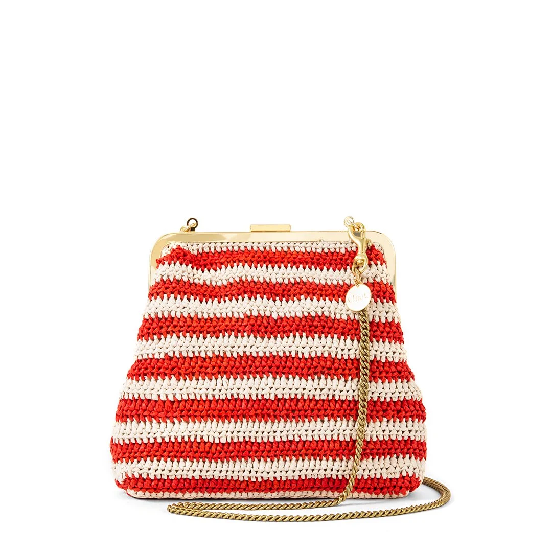 this handwoven raffia purse is so versatile with its detachable handle!