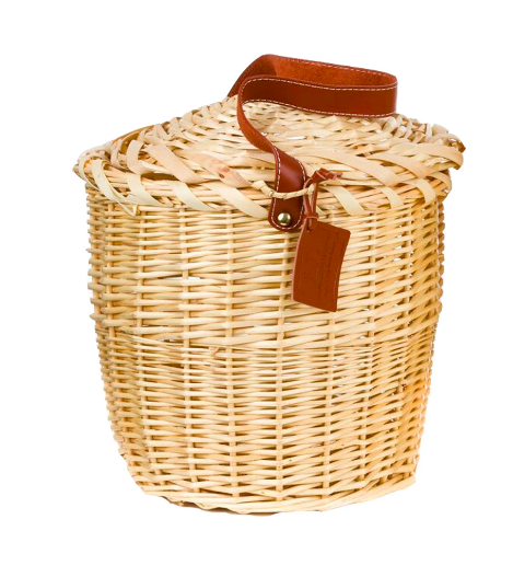 how chic is this straw bag ?!?!