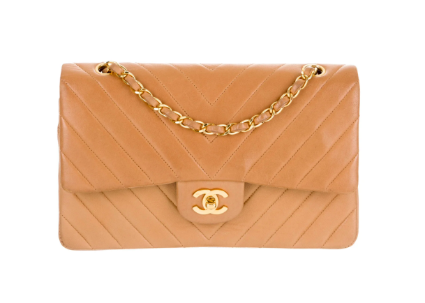 you know we can’t resist a vintage chanel !