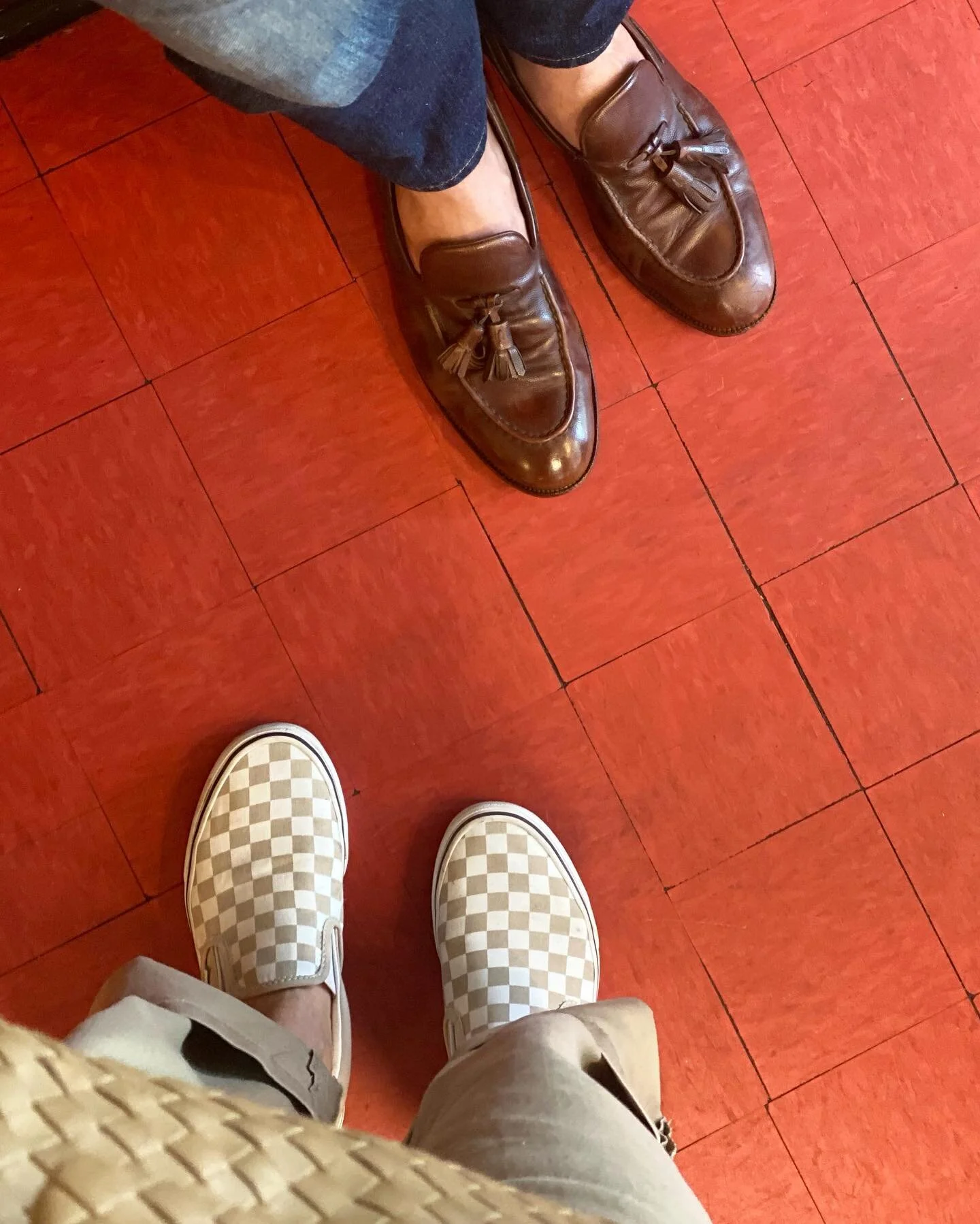 Classic @vans and vintage diner LOVE forever! 👋💯❤️ #pencilandpapercotravel #pencilandpapercoeatshere #nyc