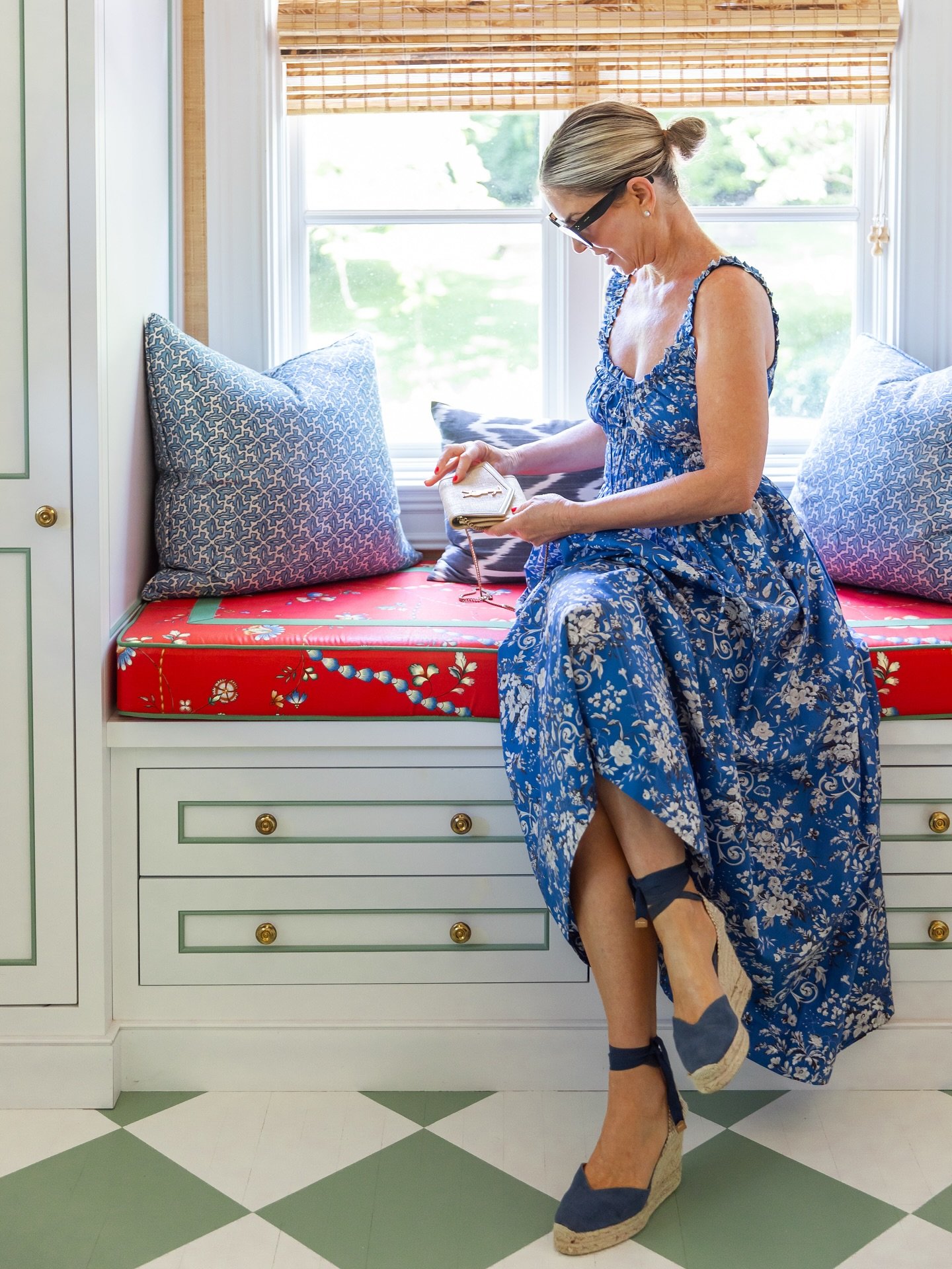 Packing for a little getaway ✈️ and just scored 3 perfect dresses from @saks that can be easily styled for day or night! 💙 Now, help me pick a favorite below?! 👇 #sakspartner #saks 📷 @jessica_amerson 

Comment SHOP below to receive a DM with the l