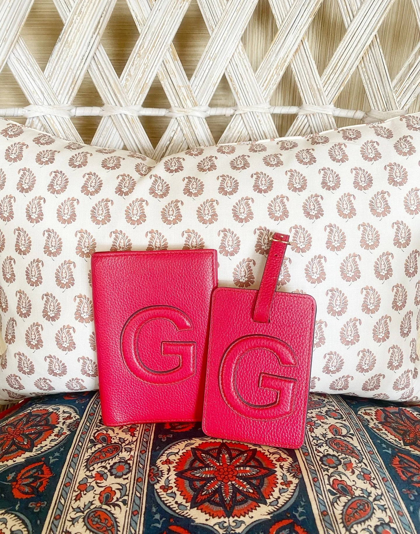 Ready to travel HAPPY? 🎈
Meet our new LOVE LETTERS collection with @markandgraham! Charming travel essentials in colors made to inspire smiles and miles. ✈️ Cheers to colorful new adventures near and far. Xo, Gen 

Comment SHOP below to receive a DM