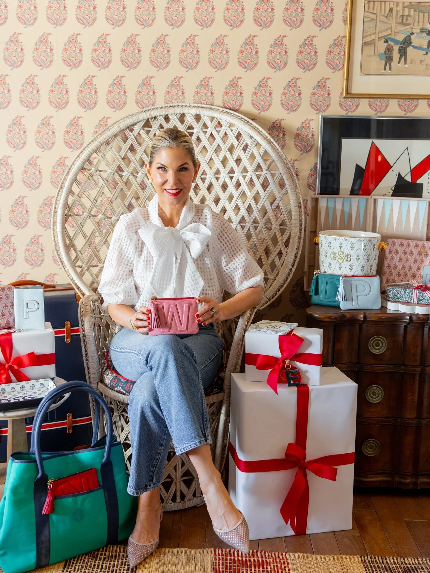 Cheers 🥂 to every Mrs. Claus making it MERRY, bright, and beautifully wrapped! 🎁 And if you&rsquo;re still checking your list, don&rsquo;t panic- we&rsquo;ve got you covered! &hearts;️