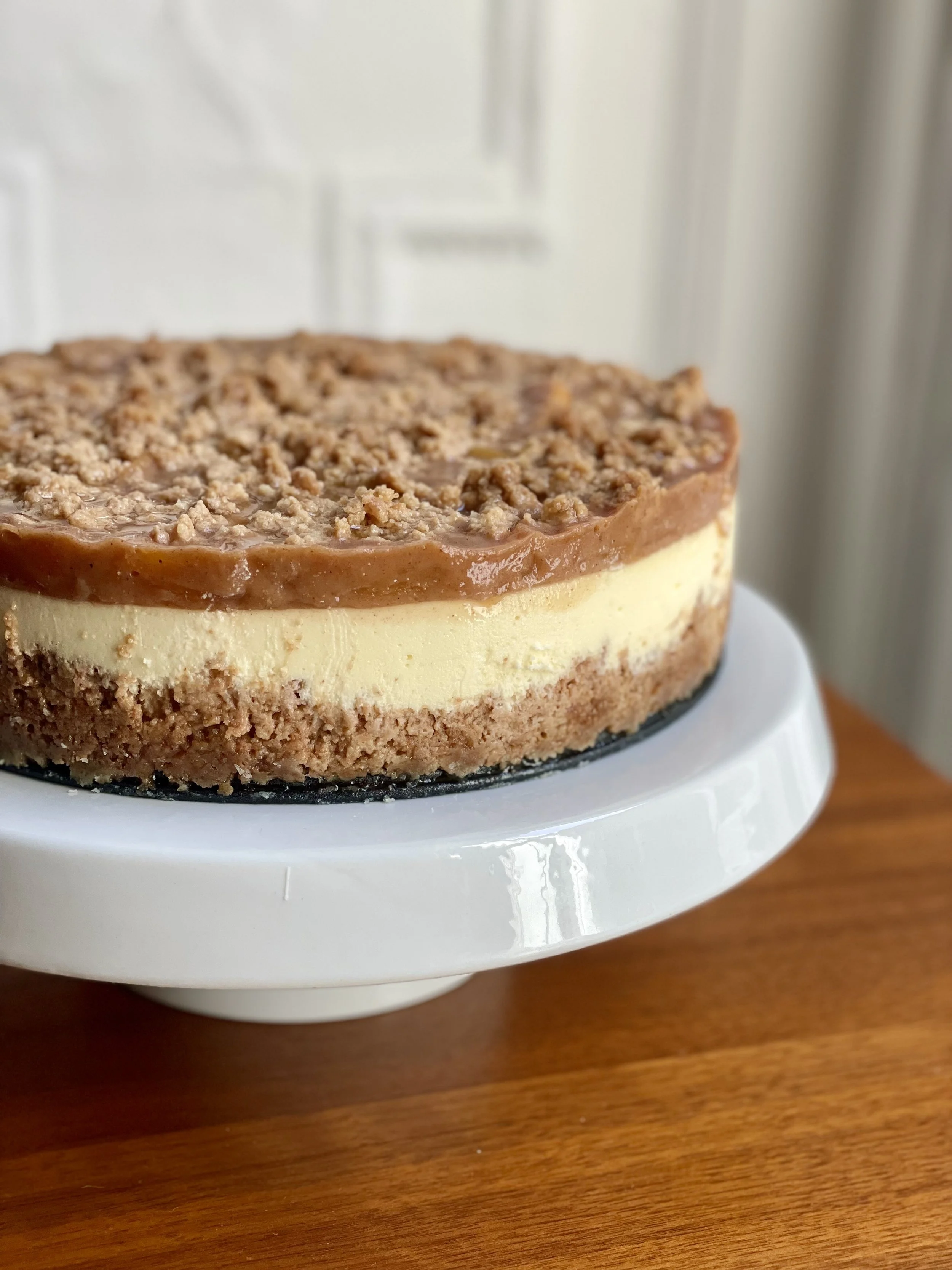 Peach Cobbler Cheesecake