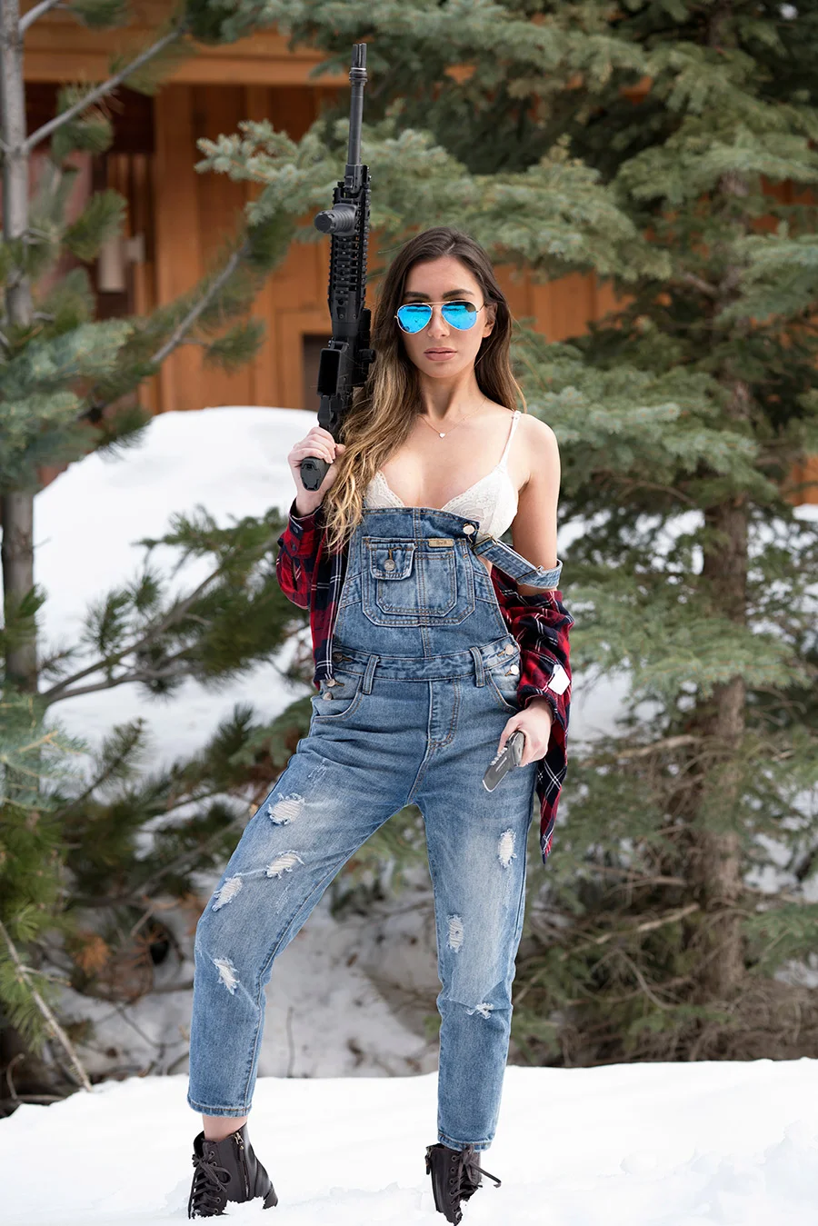 gun-babe-park-city-girl-riffle