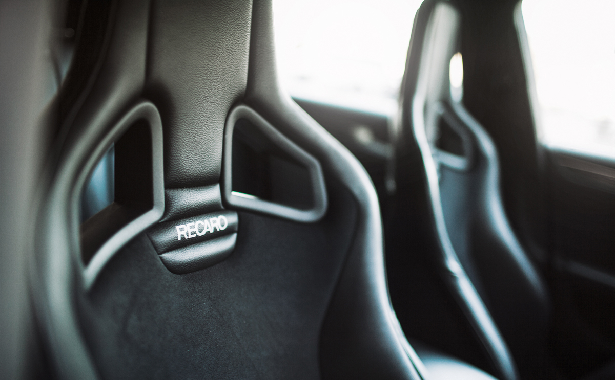 recaro.jpg