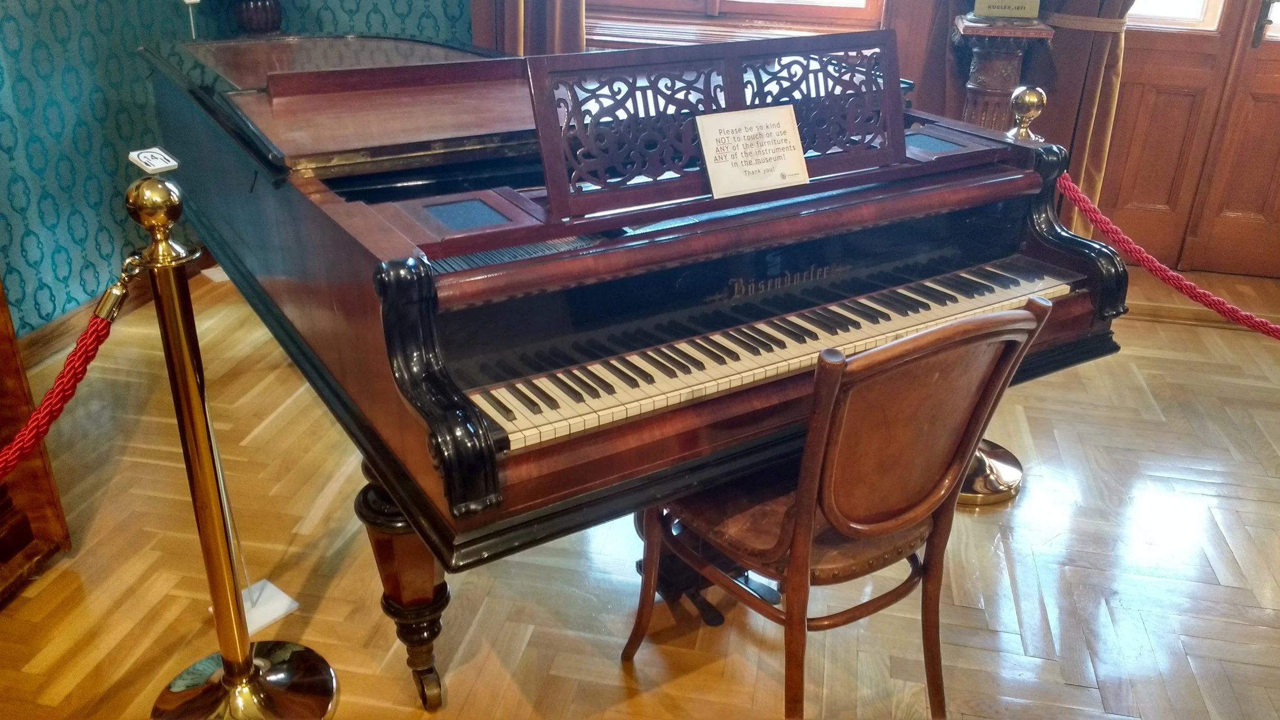 De Bösendorfer-vleugel waar Liszt les op gaf