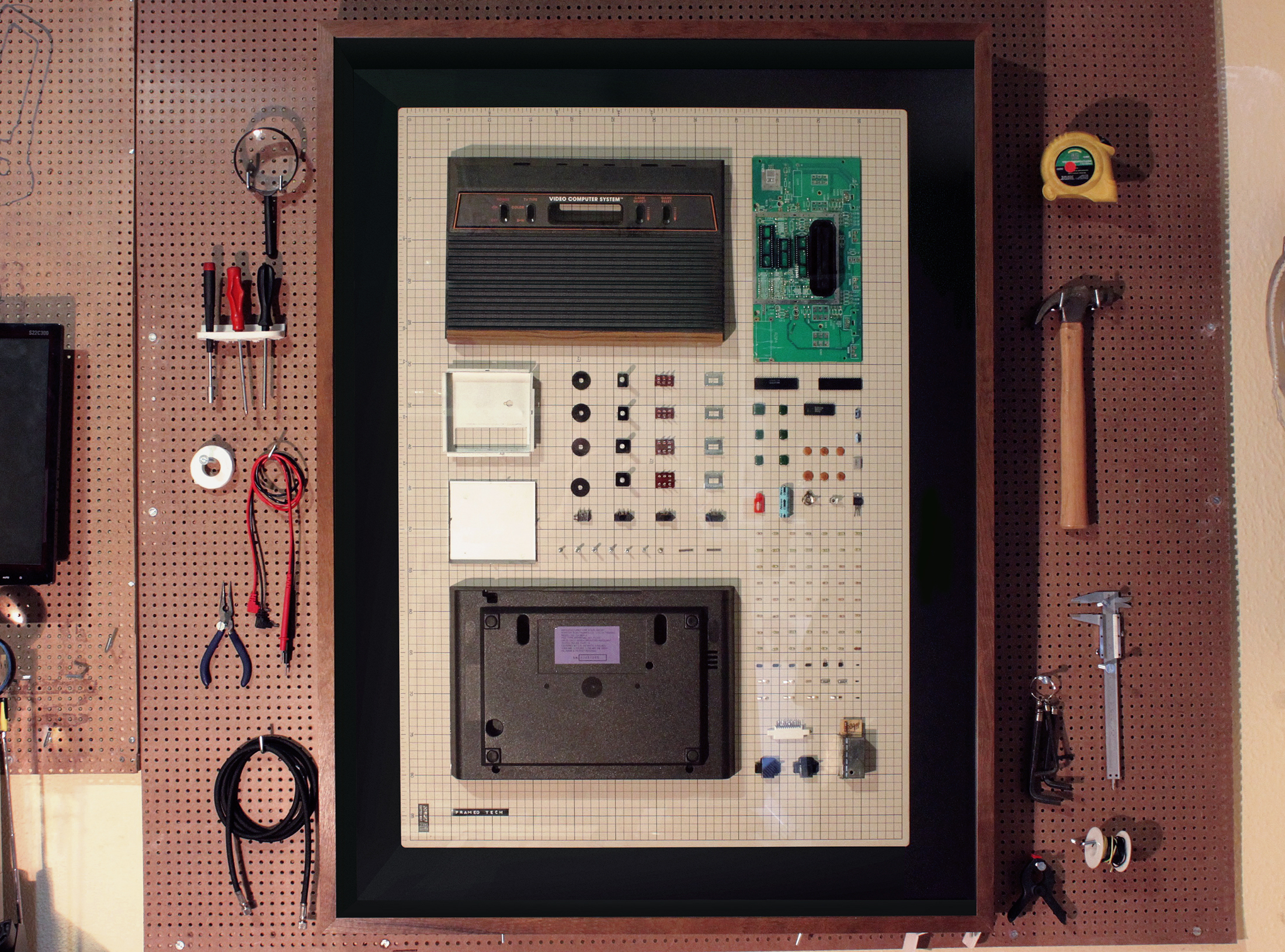 English — FramedTech