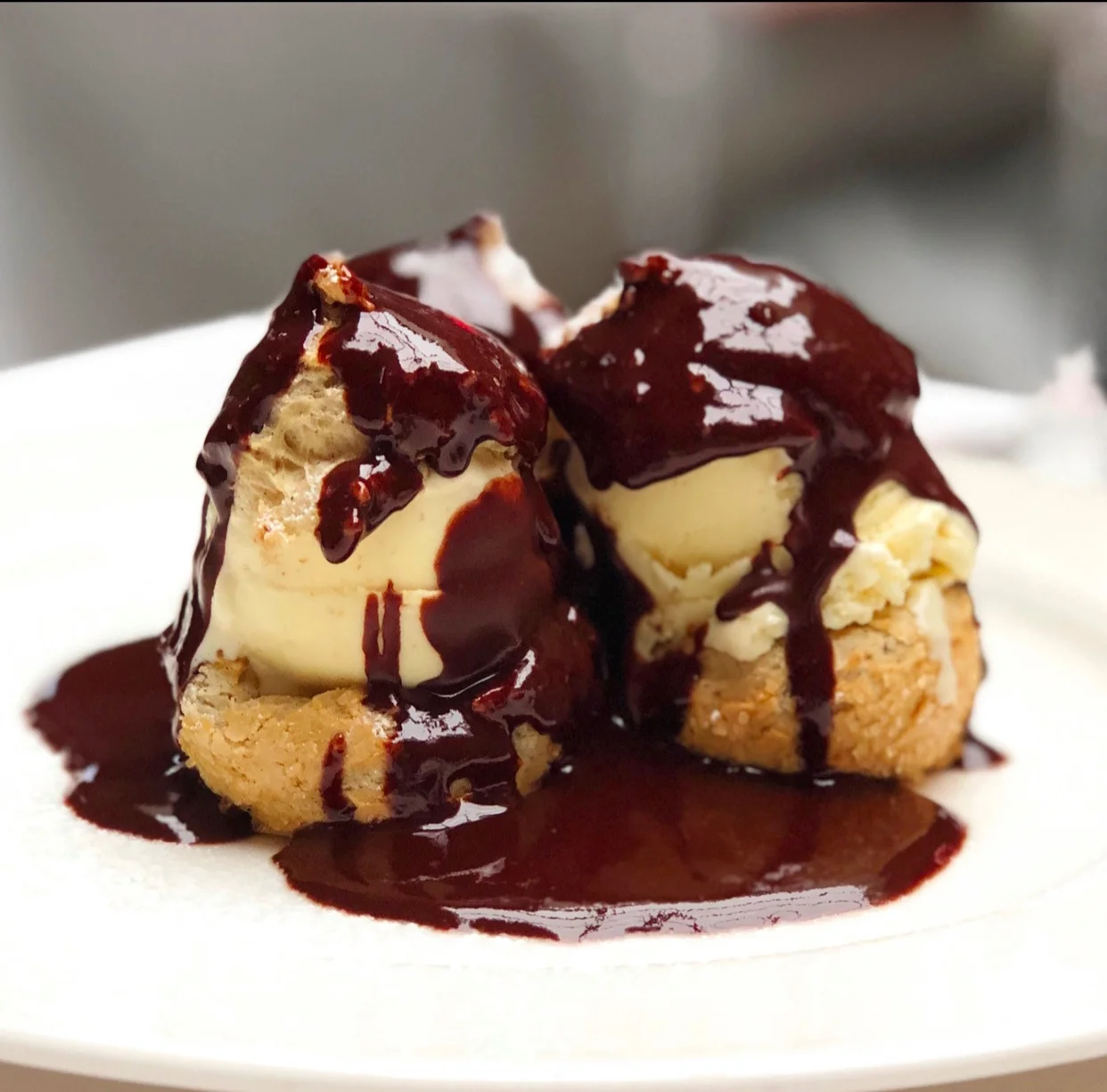Spiced Bigné with Roasted Banana Gelato 