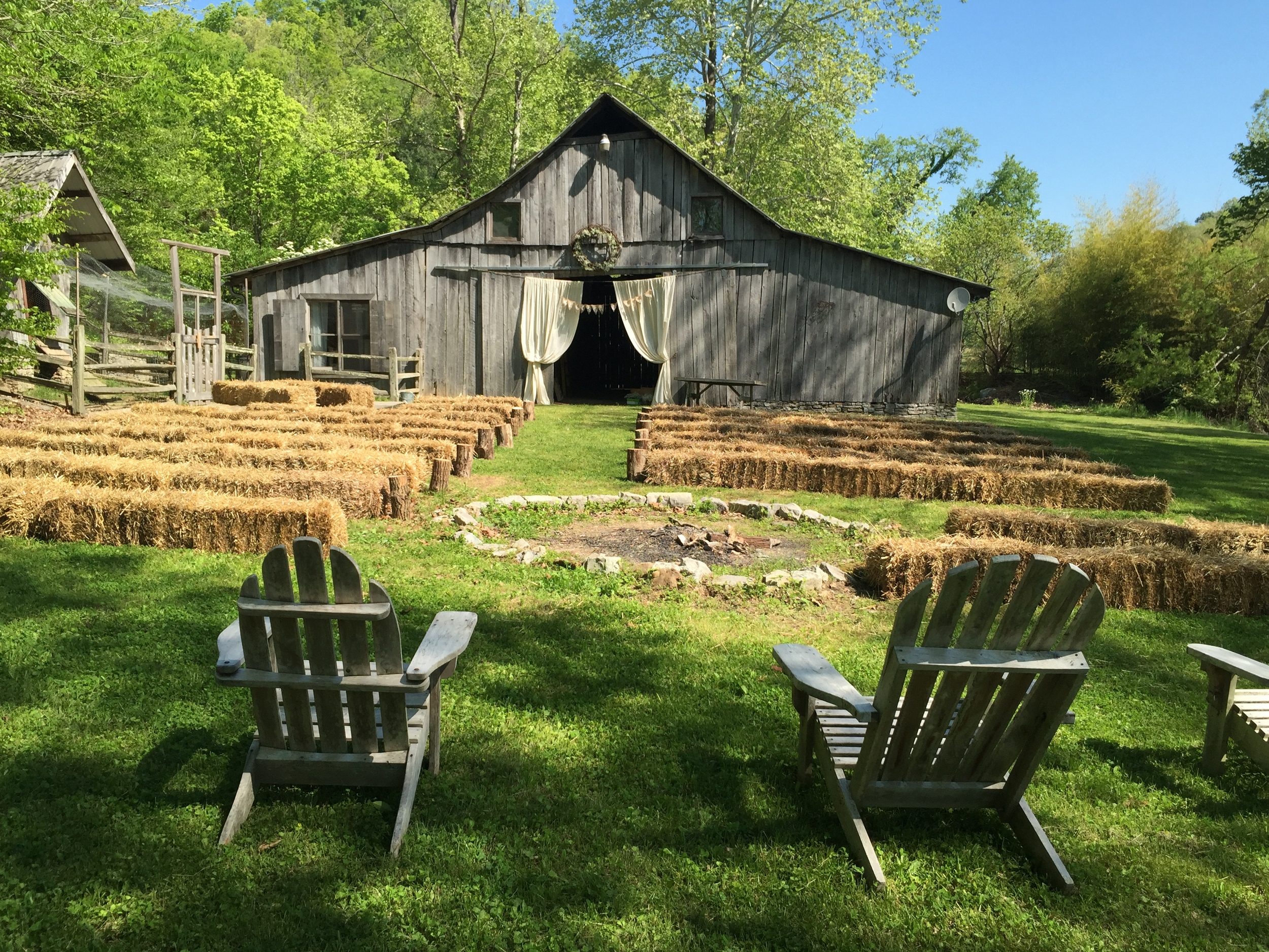 barnbycreek wedding setup.JPG