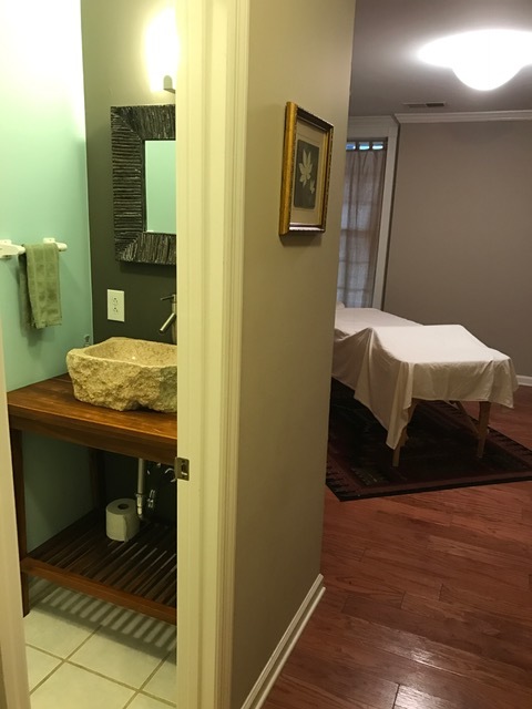 Massage room#2 with sink.JPG