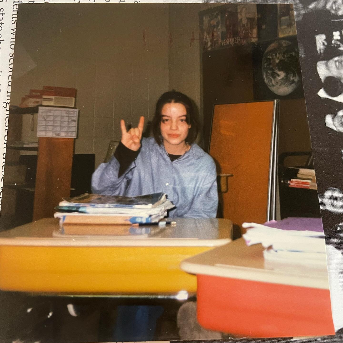7th grade Angela here to tell you to come to @liars.club tomorrow night to see @touchedbyghoul play for the first time in two years! She says this future is bullshit but rock and roll still prevails always and forever amen #skronk4lyfe #canceltheworl