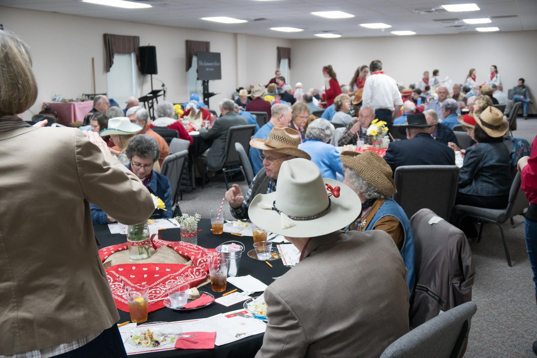 Serving our Seniors: Christmas Banquet
