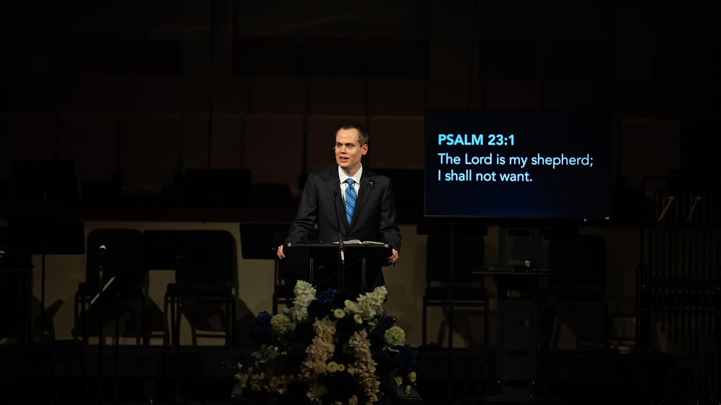 PASTOR TBL.jpg