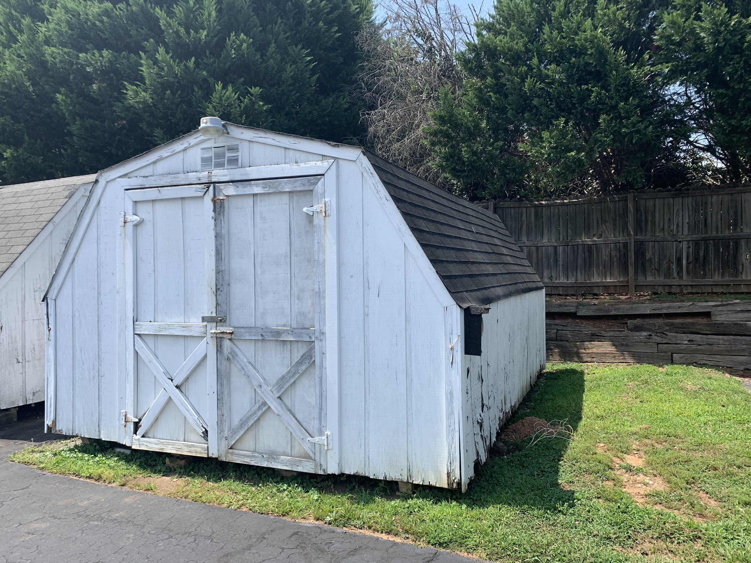 Small Shed Side.JPG