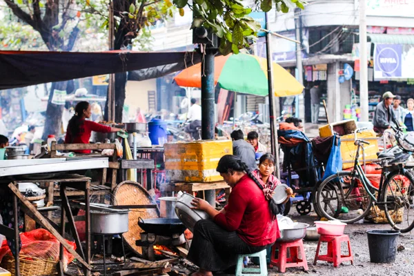 street food vendors in Mandalay, Myanmar