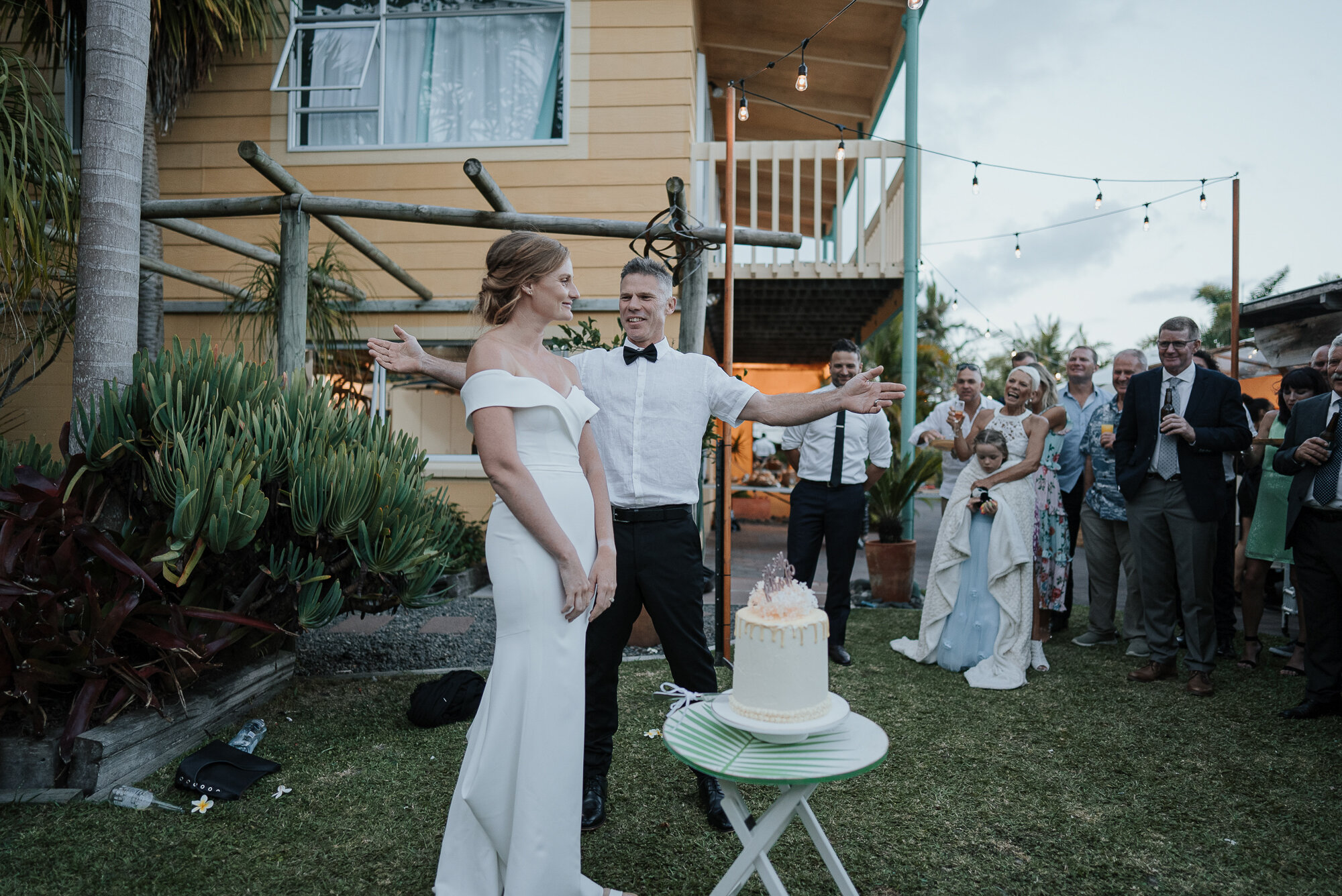 andre-mike-red-beach-auckland-wedding-photographer-151.jpg