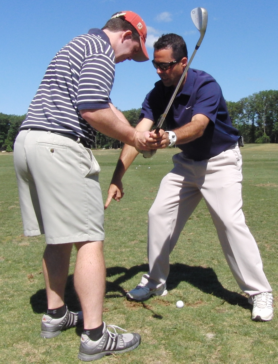 Private golf lessons provide one-on-one attention to improve specific skill sets but private golf lessons don't improve how and what a player does during practice. 