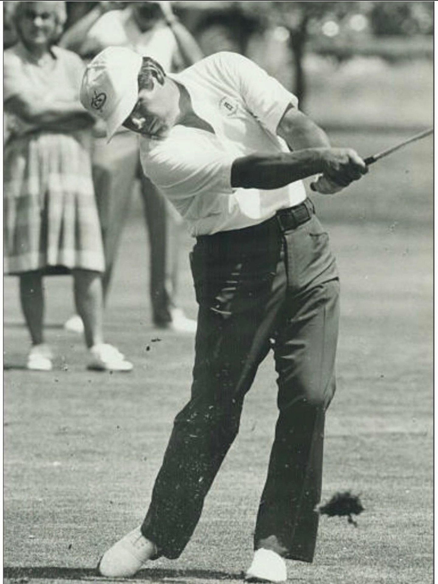 Love this image from Lee Trevino.

Yes, you can learn a lot from pictures.

Keys that stand out:

&bull; Weight forward
&bull; Hips tucked
&bull; Arms extended
&bull; Spine extended

Save this image and study these relationships.

Now here&rsquo;s a 