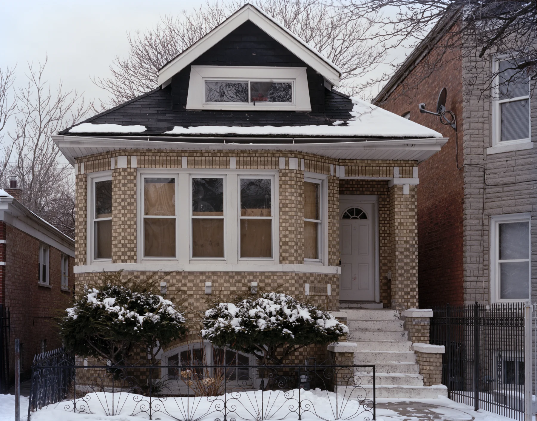 house_front.jpg