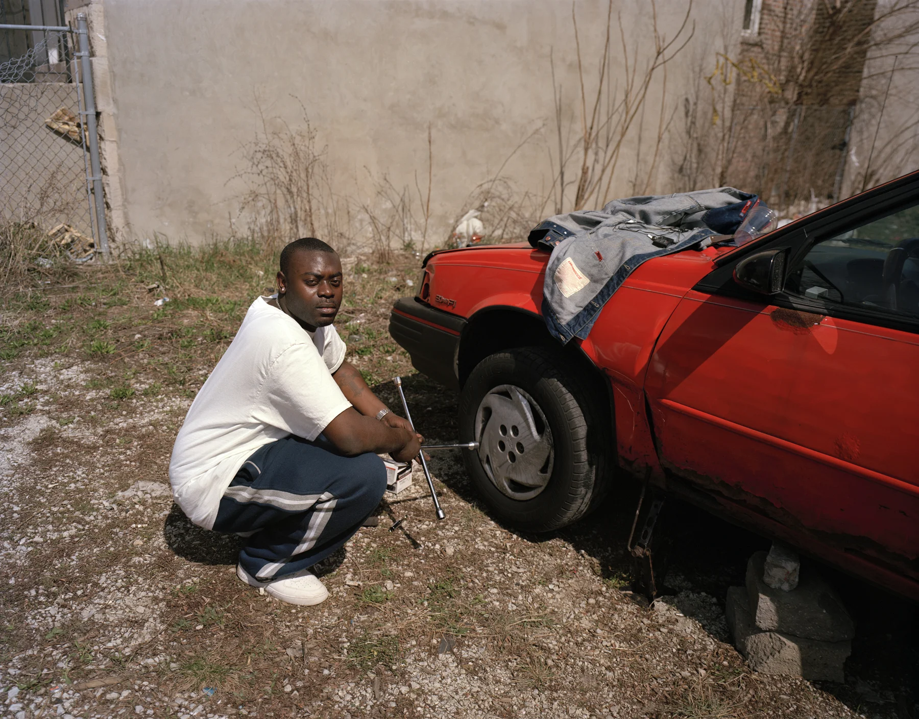 putting_wheel_on.jpg