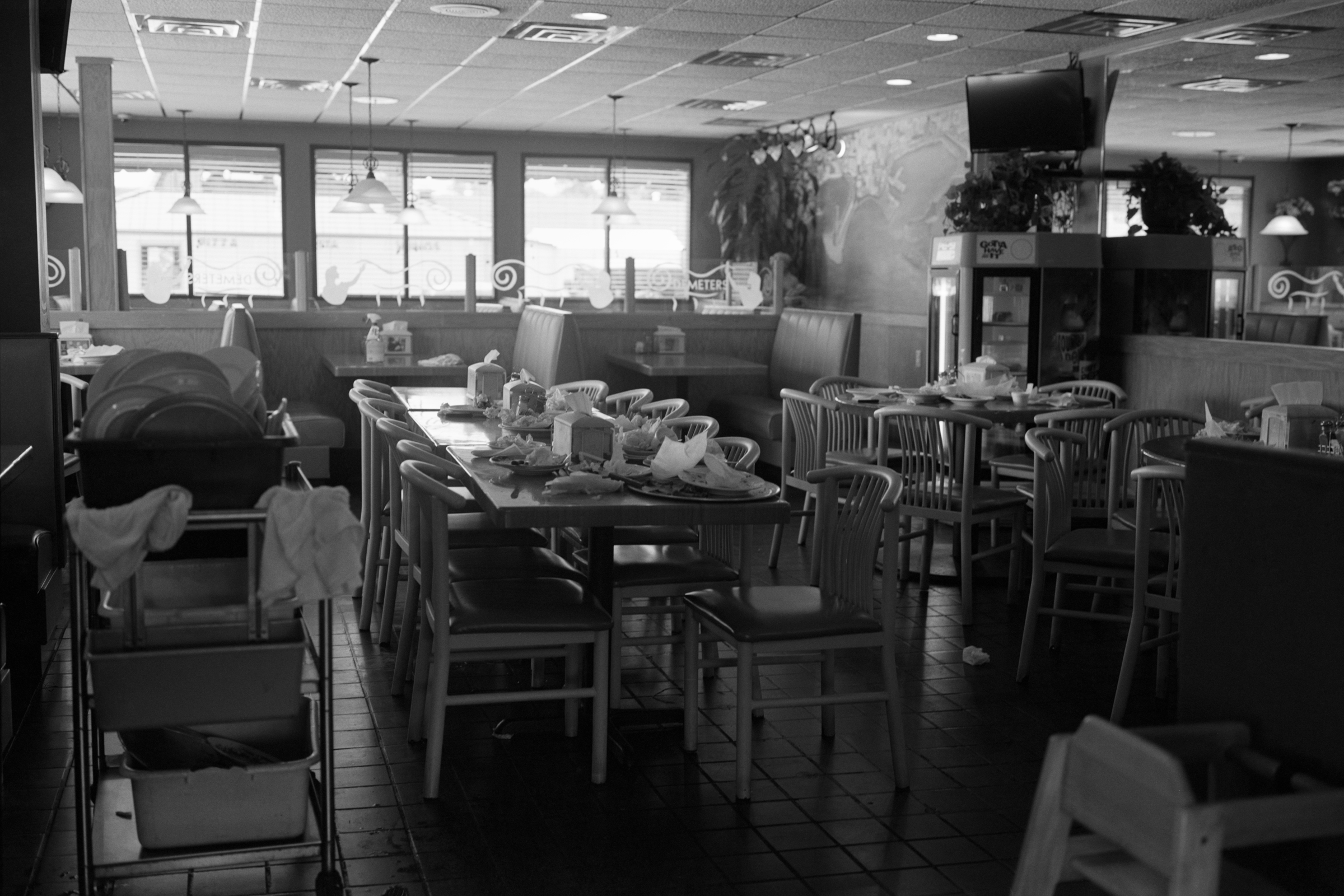 Empty Diner