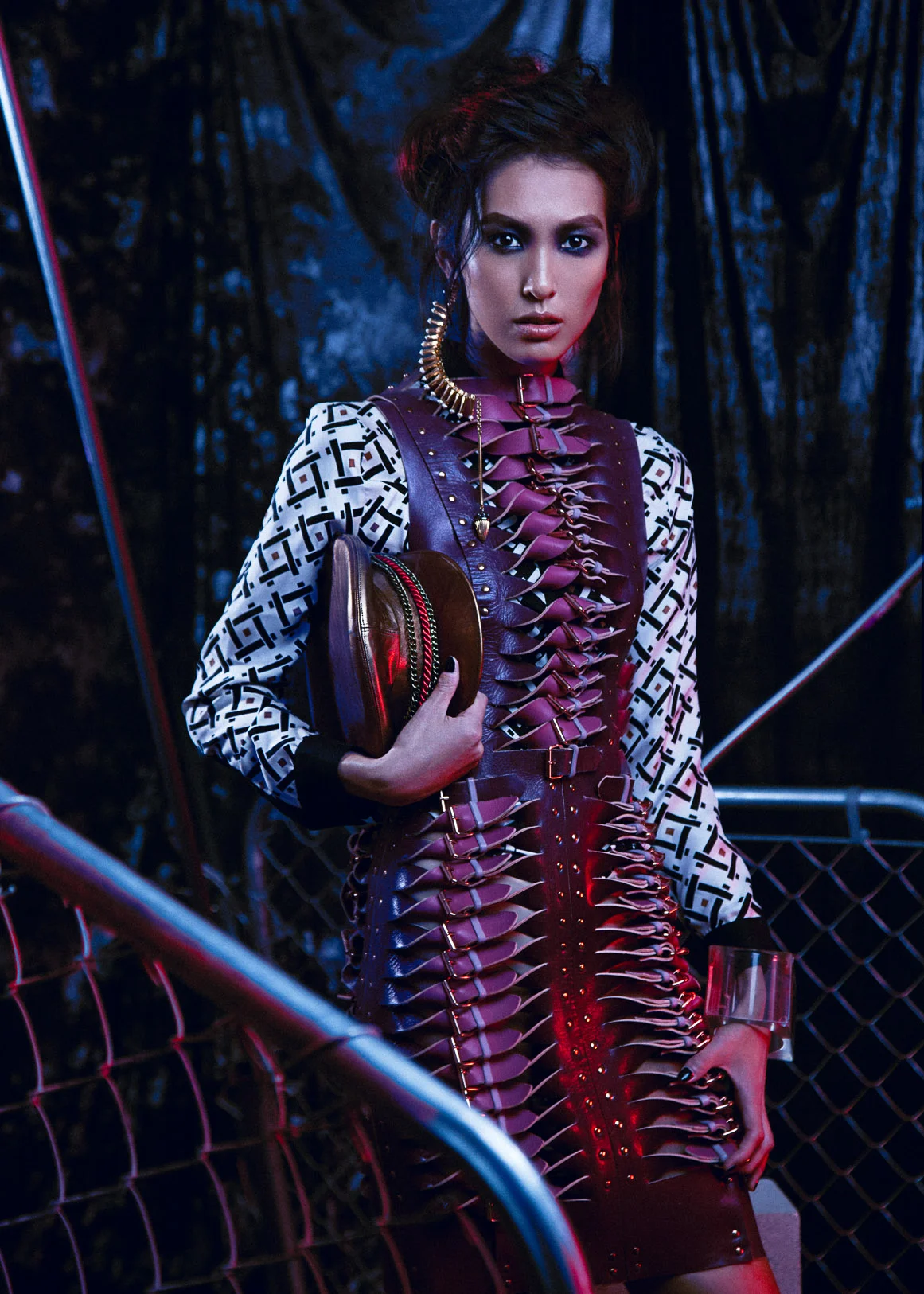 polina-protodyakonova-schon-womens-fashion-editorial-11.jpg