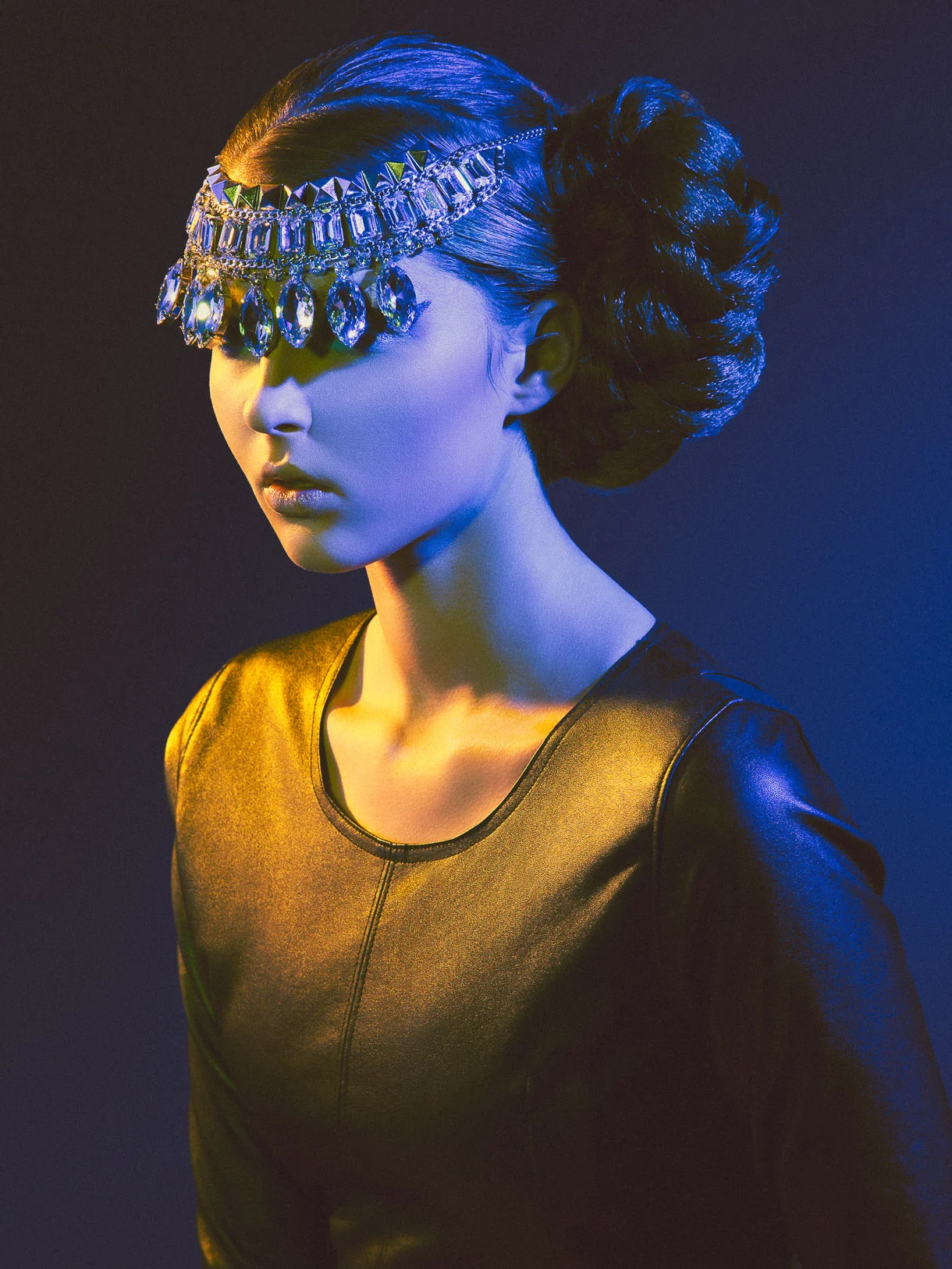 anastasia-lagune-cliche-mwtallic-fashion-editorial-ryu-1.jpg