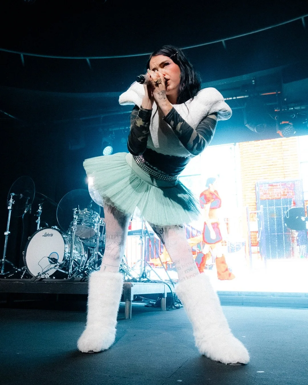 @beneemusic for @bleachedistheword ft. @swapmeetband ❤️&zwj;🔥📸