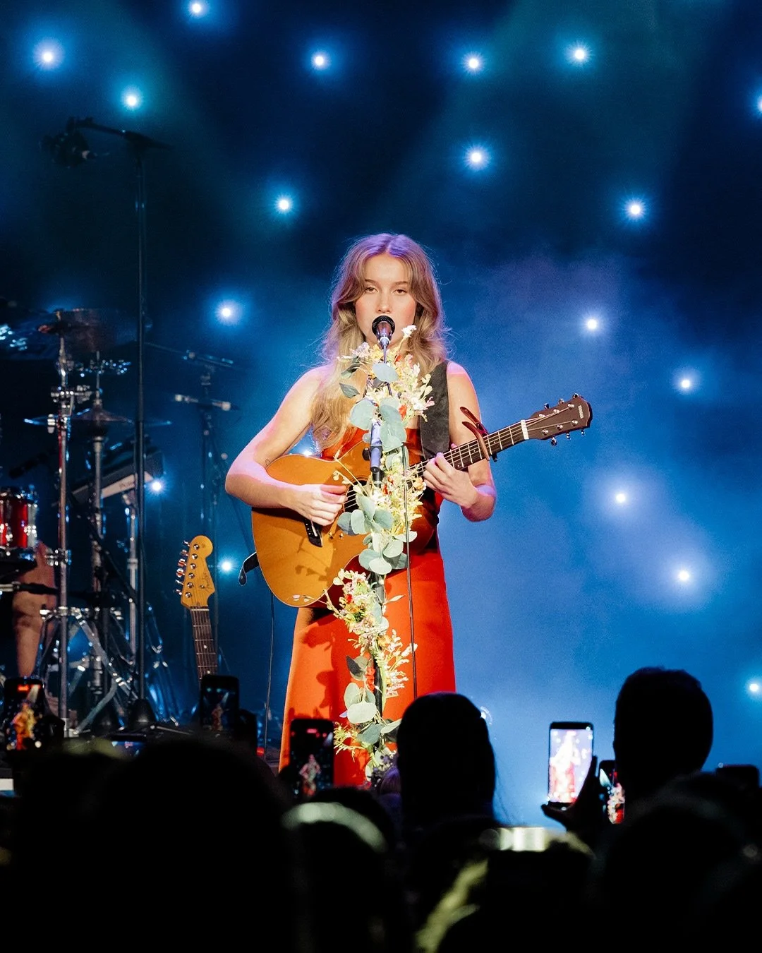 Frames from @sydneyrosemusic_ in Sydney 😇✨