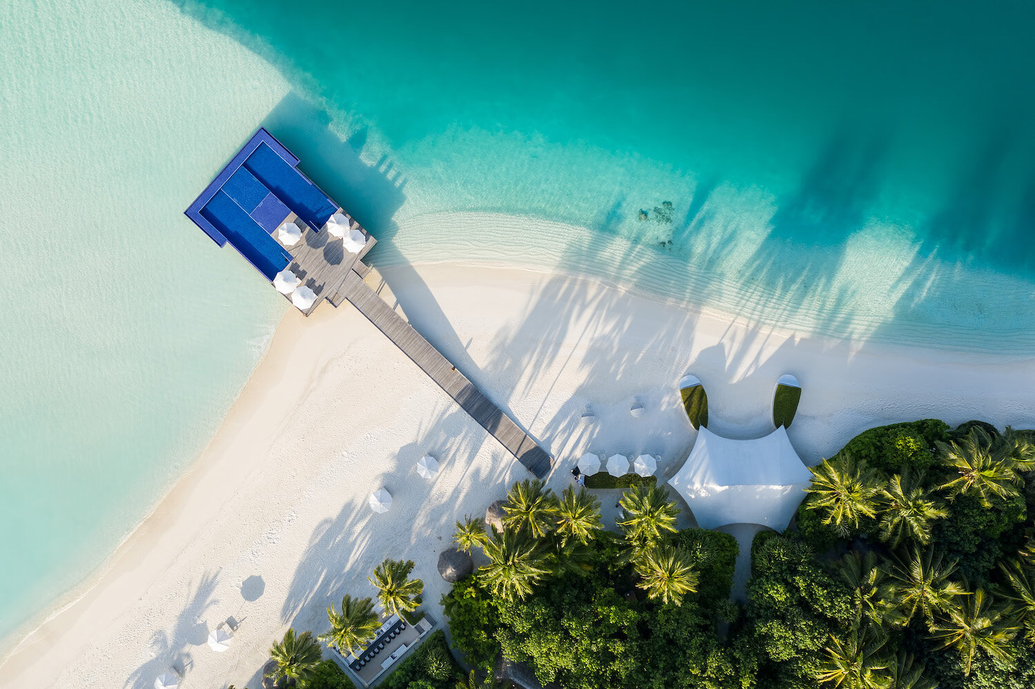 CONRAD MALDIVES - The Quiet Zone_Aerial_credit Justin Nicholas - hi-res copy.jpg