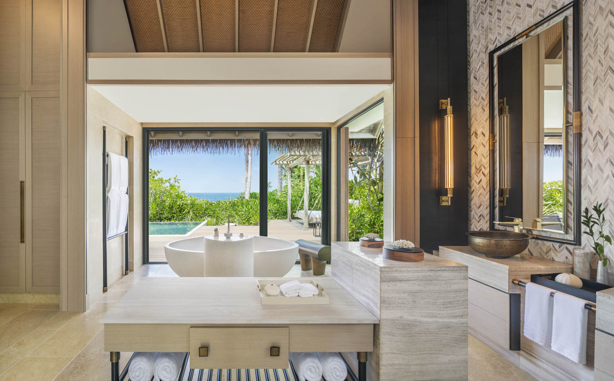 Grand Beach Villa_Bathroom copy.jpg