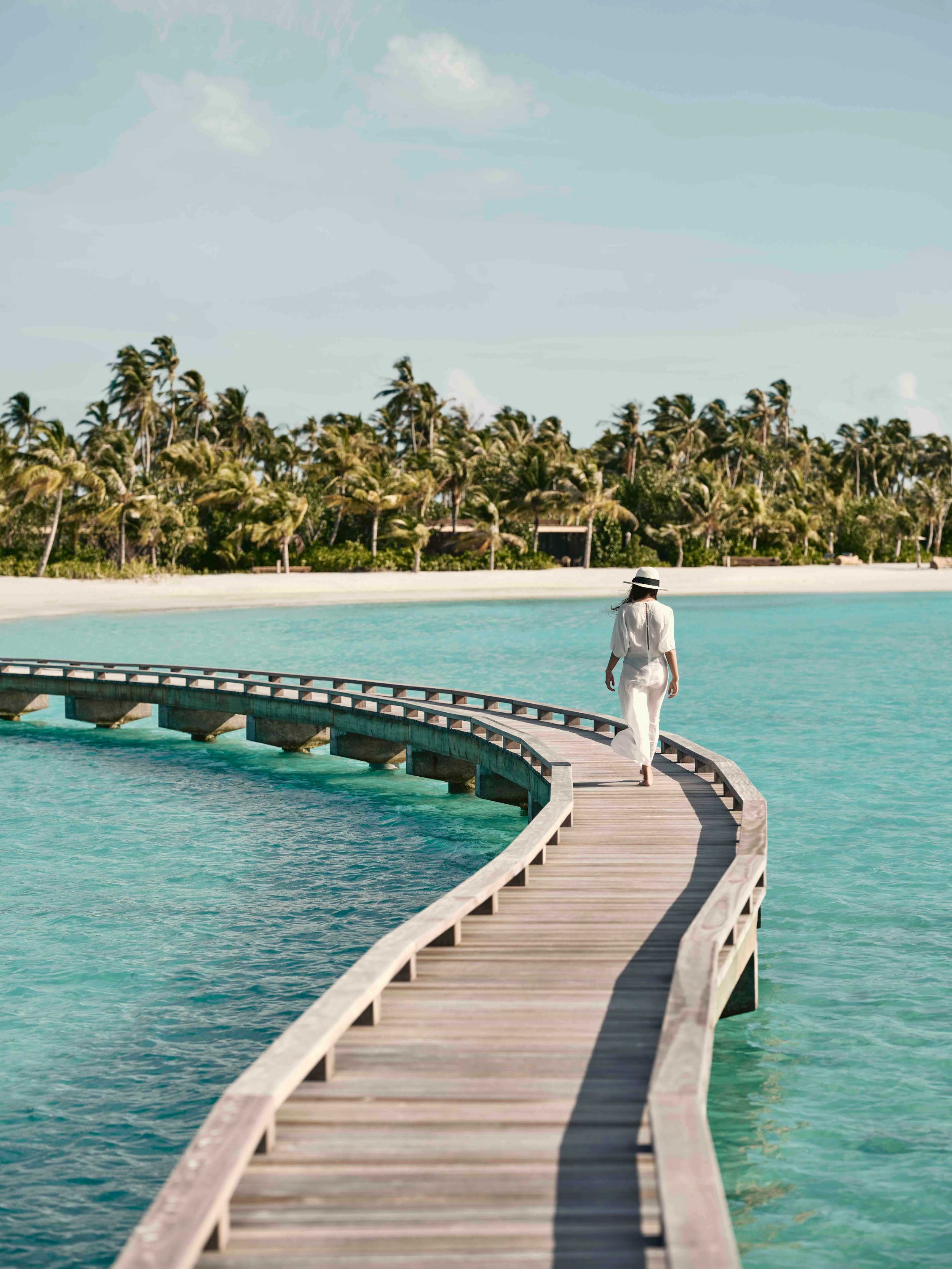 PATINA_MALDIVES_BIRD-ISLAND_WALKWAY.jpg