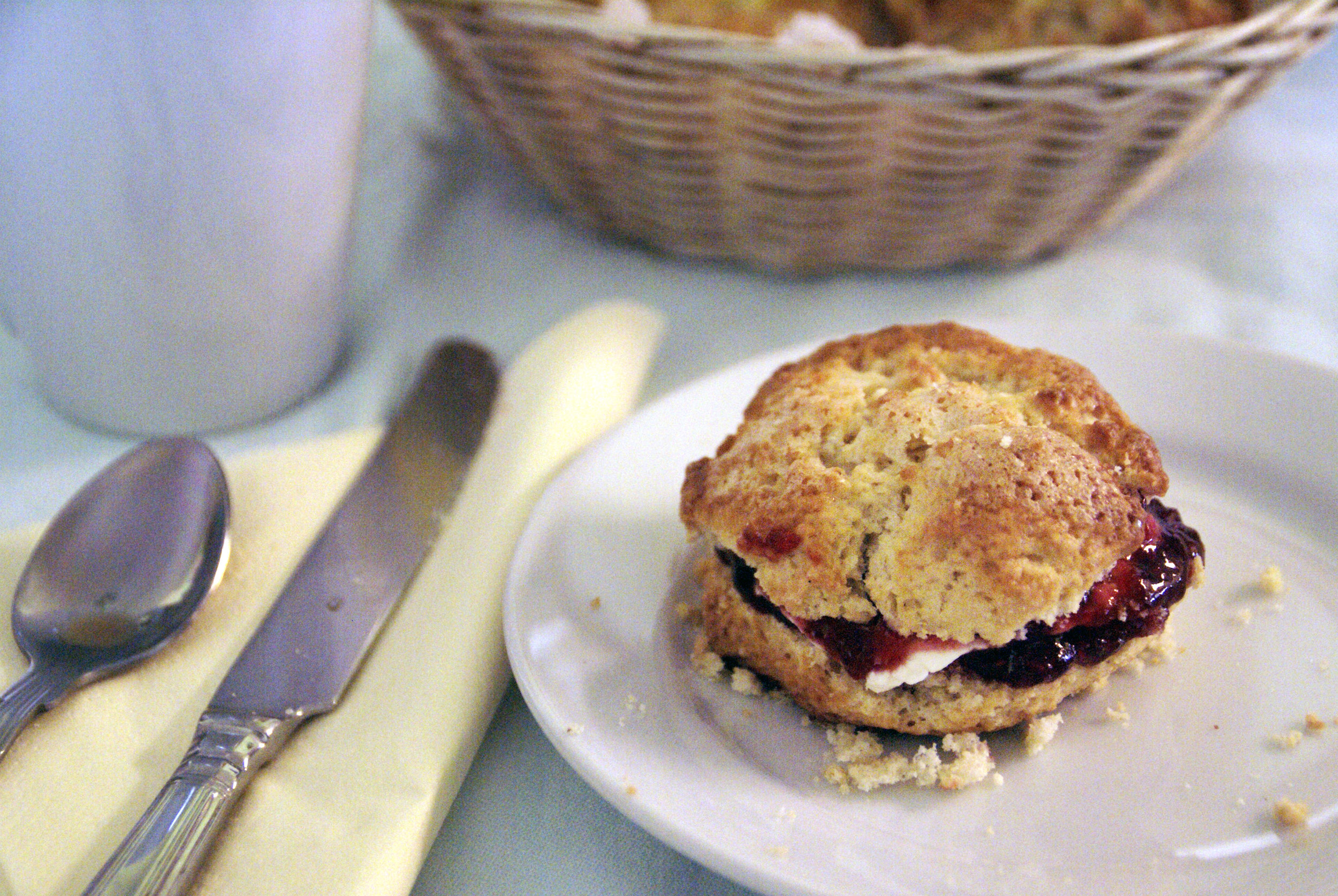  Irish scones are to die for. We enjoyed these scones at Bungalow Farmhouse Bed and Breakfast in Kilkenny, Ireland. 