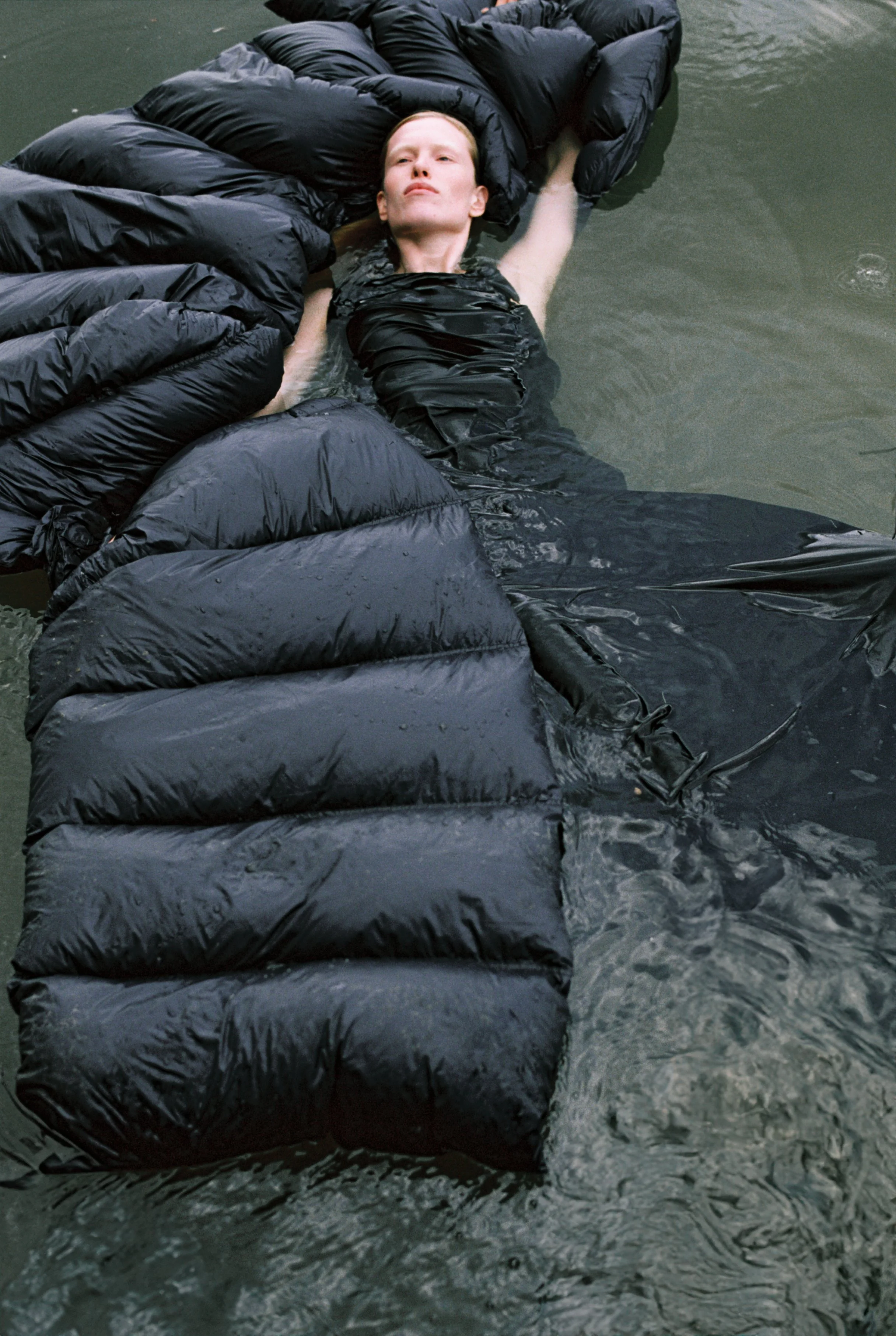 Holzweiler AW23 - Details