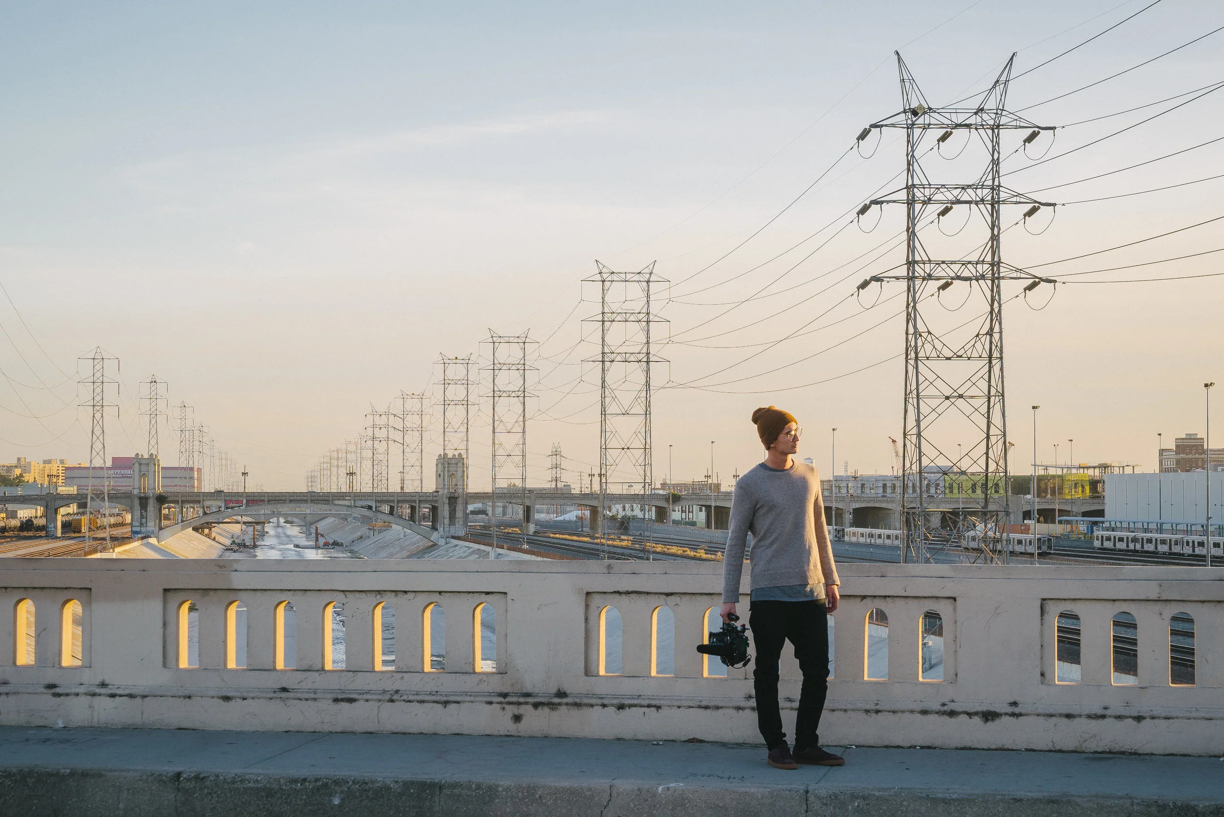 [12-7-2017] LA Bridge Photoshoot with Luce-3.jpg