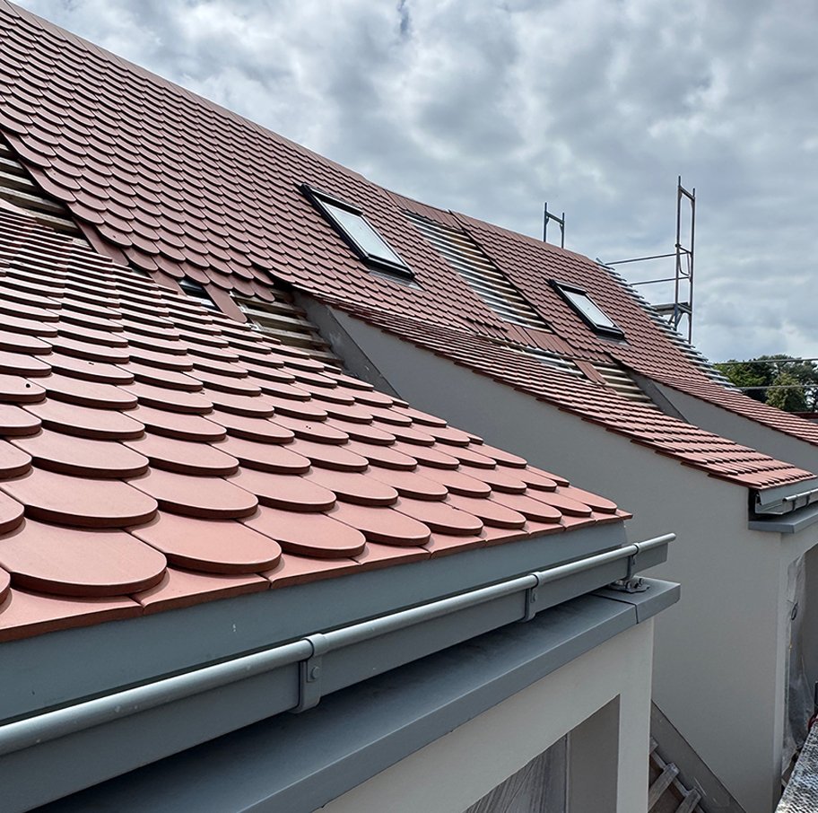 SCH5 09 Dach im Bau THUMB.jpg