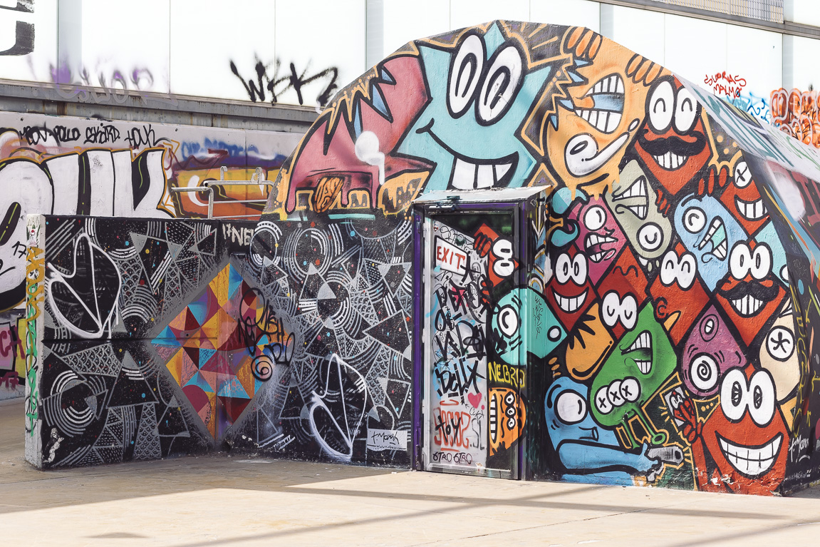 Vibrant and colourful grafitti