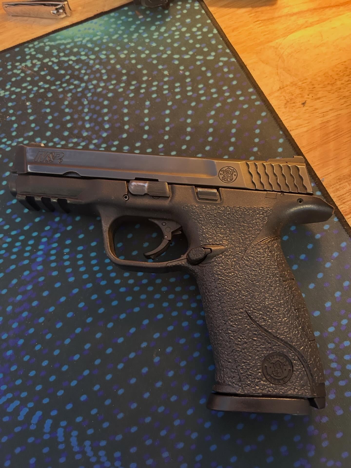 M&amp;P9 Gen 1
First handgun I ever bought.