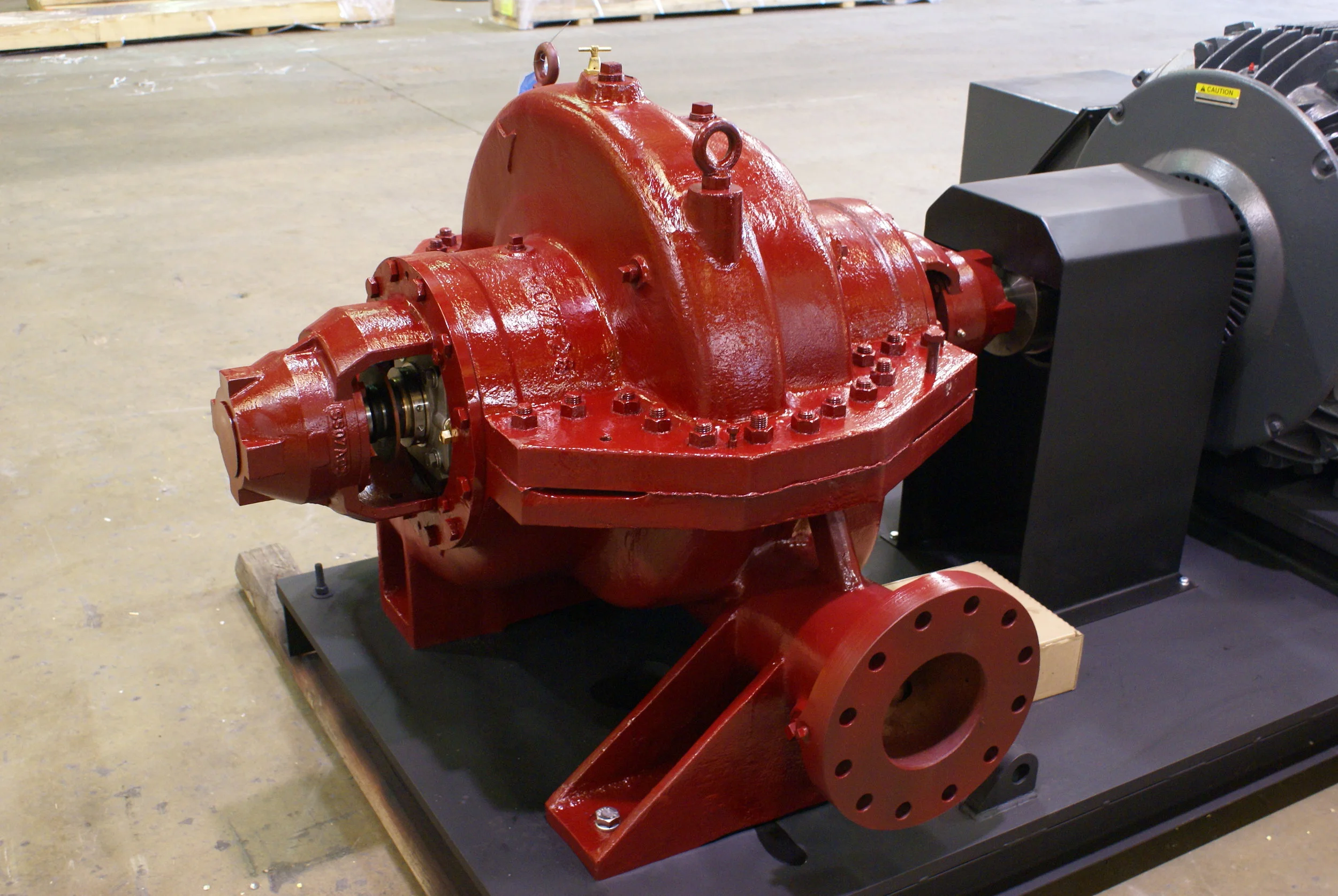   Double suction split case pumps are used in a variety of commercial, industrial and municipal applications. The HD series double suction split case pumps feature heavy-duty casings, high-efficiency enclosed impellers, oversized shafts, Thru-Bore li