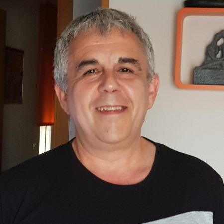 Máximo Calero SharePoint Senior Developer