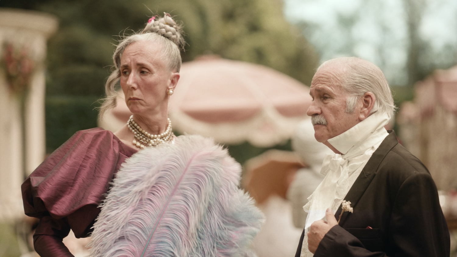 BRUTAL FRUIT & BRIDGERTON • FRIENDSHIP IS THE TOAST OF THE SEASON