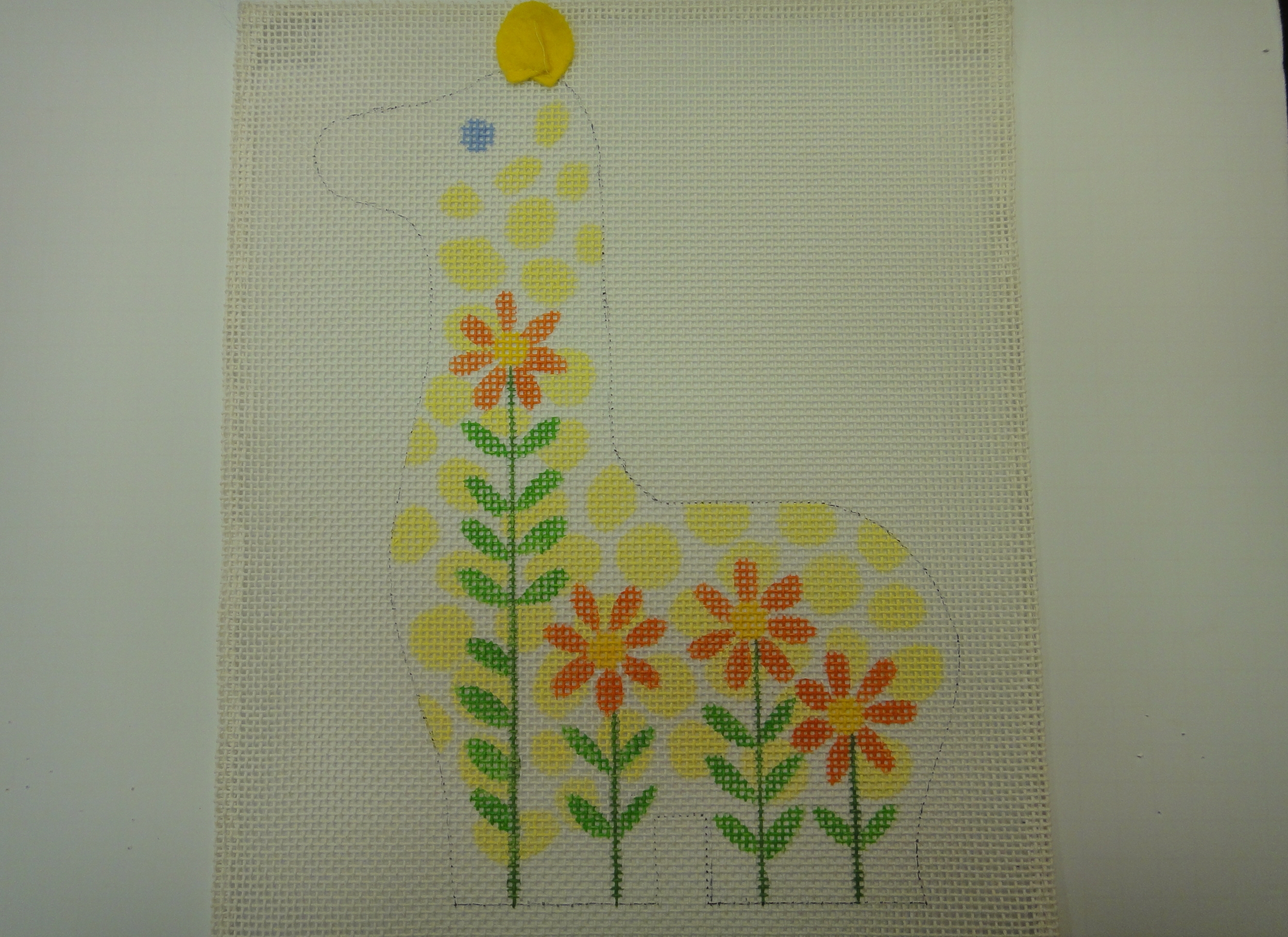 C13B Flowered Animals, Giraffe, 10 mesh (8x12)