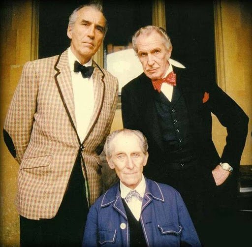 Christopher Lee Centennial: HORROR EXPRESS is a great example of the  friendship between Lee and Peter Cushing — Moviejawn