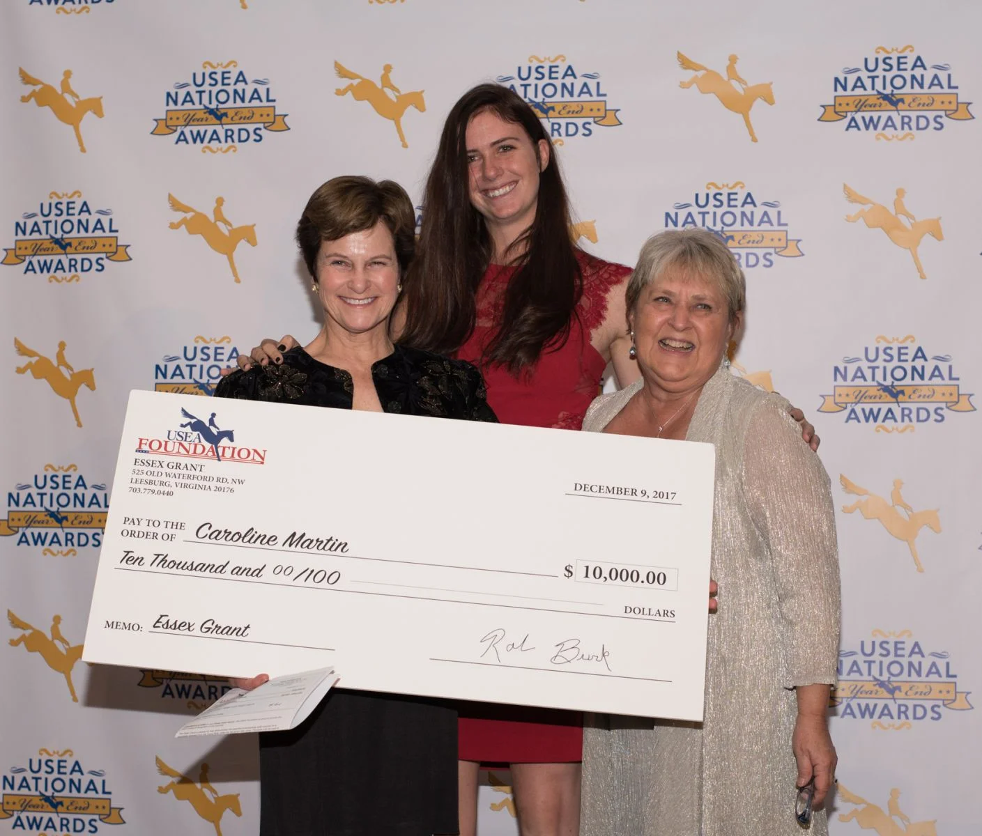 USEA President, Carol Kozlowski with Caroline Martin and Former USEA President Diane Pitts. Photo: Leslie Threlkeld/EN