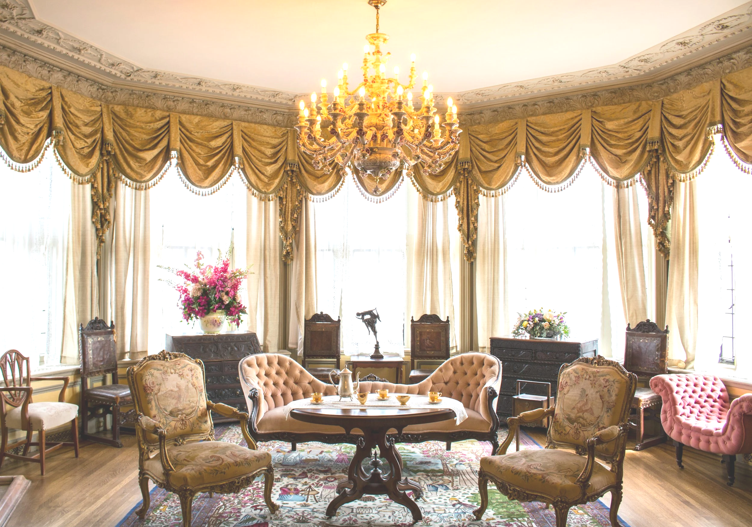 What Happens When You Don't Hire a Professional Estate Sale Company — And What It Really Costs Your Family.                                                                  