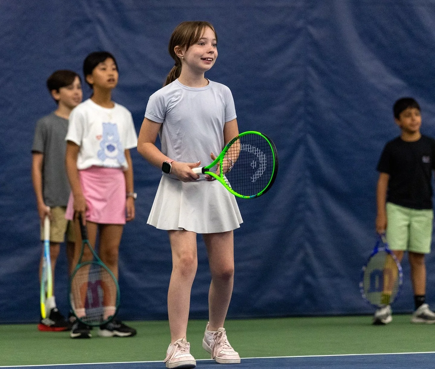 πΎ Fall & Winter Junior Clinics at TRC! πΎ
With fall sports winding down, now’s the perfect time to bring your kids indoors and keep the momentum going.
From Tiny Tots (ages 4–5) learning hand-eye coordination and movement, to Red,