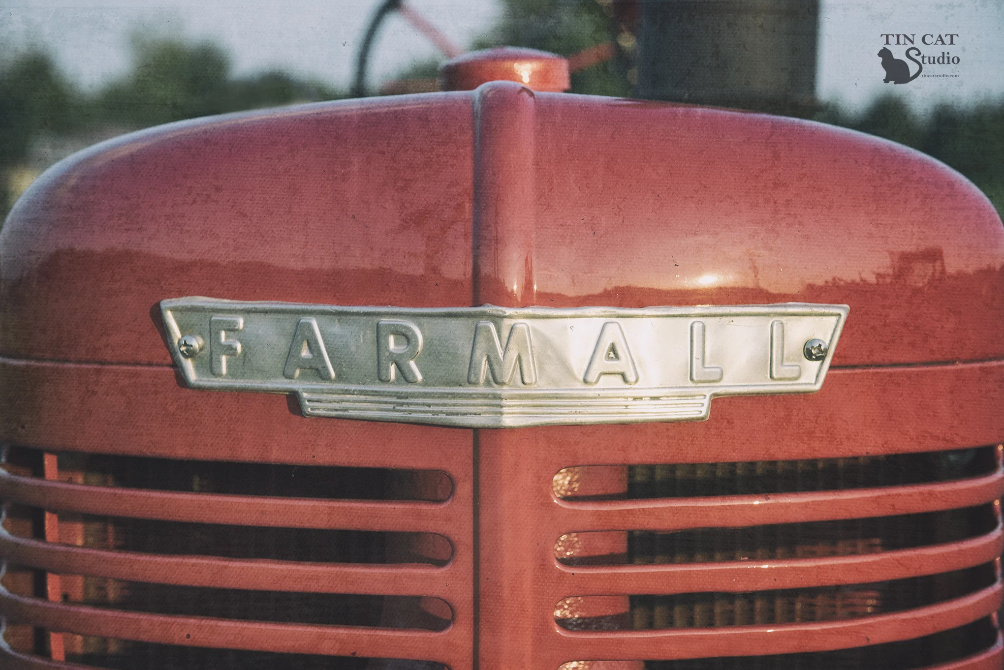 Farmall Logo.jpg