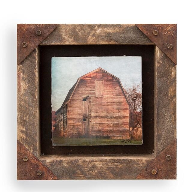 &ldquo;Granary&rdquo;
This encaustic images is set into reclaimed wood and metal. It can hang on the wall or sit on a shelf. #reclaimedwoodart #encausticlandscape #wncausticzone #tincatstudio #wisconsindecor #farmhouseinspired #countryhomestyle #rust
